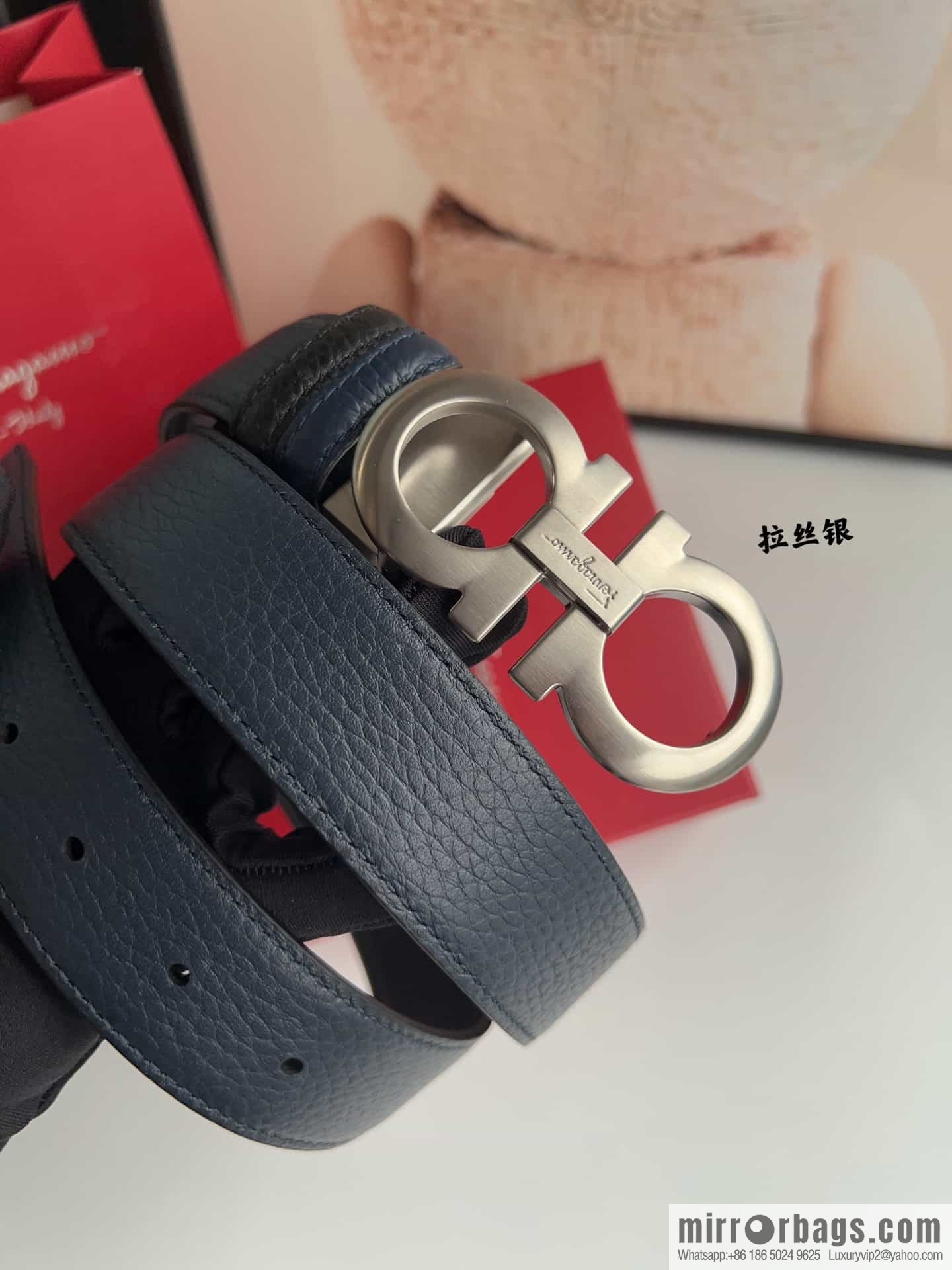 Ferragamo 8-character metal clip buckle first layer cowhide texture belt 3.5cm