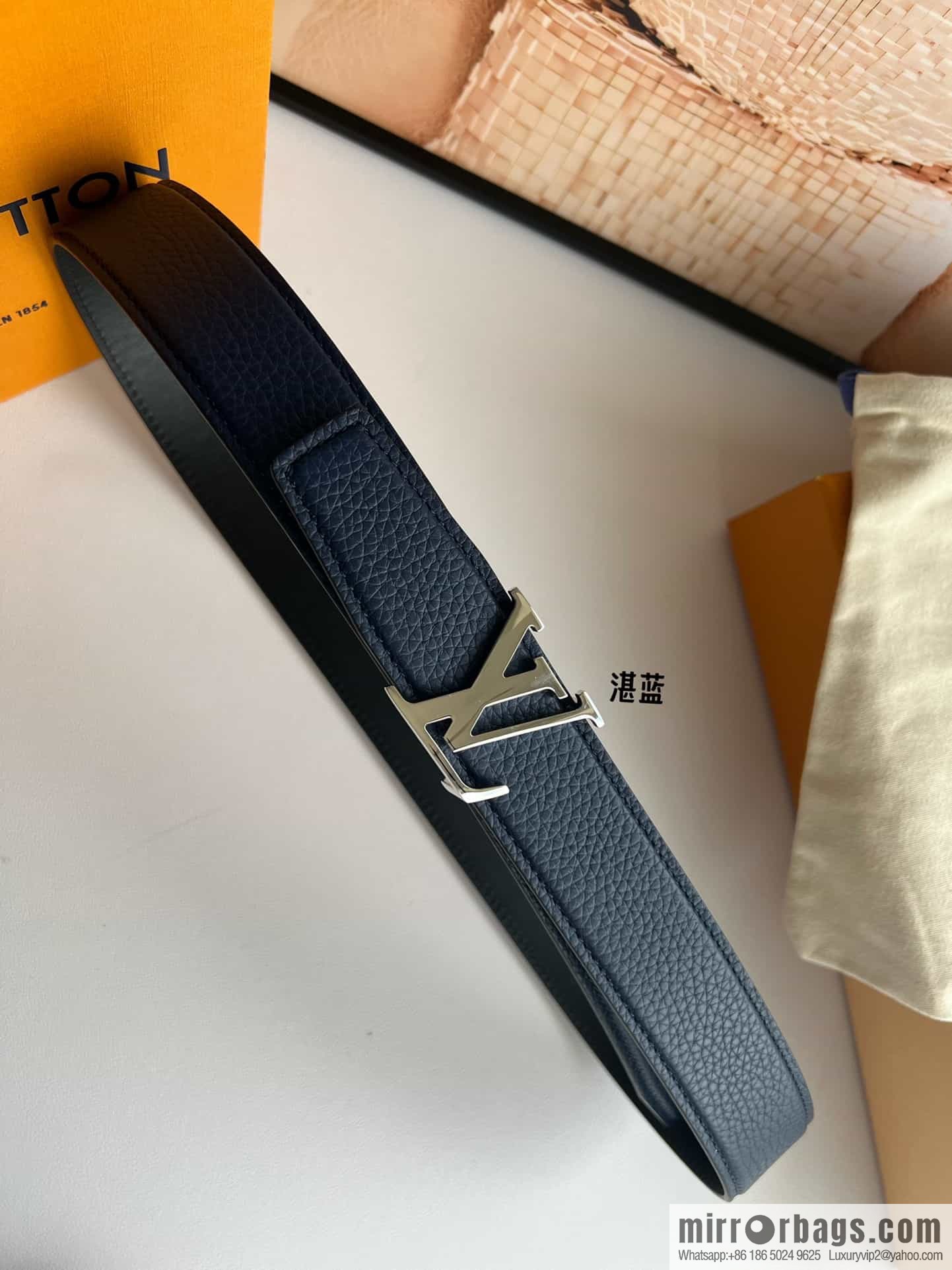 LV/Louis Vuitton Heritagex Double Sided Belt Select Grain Leather Belt 35mm