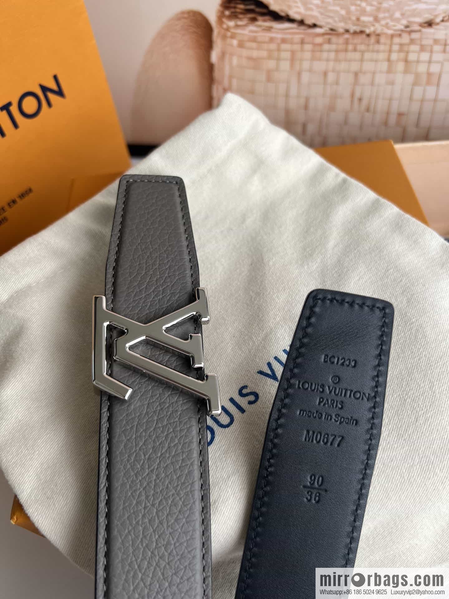 LV/Louis Vuitton Heritagex Double Sided Belt Select Grain Leather Belt 35mm