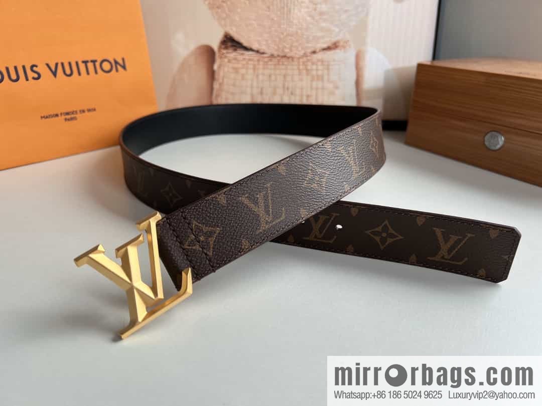 LV Louis Vuitton PYRAMIDE 40mm belt