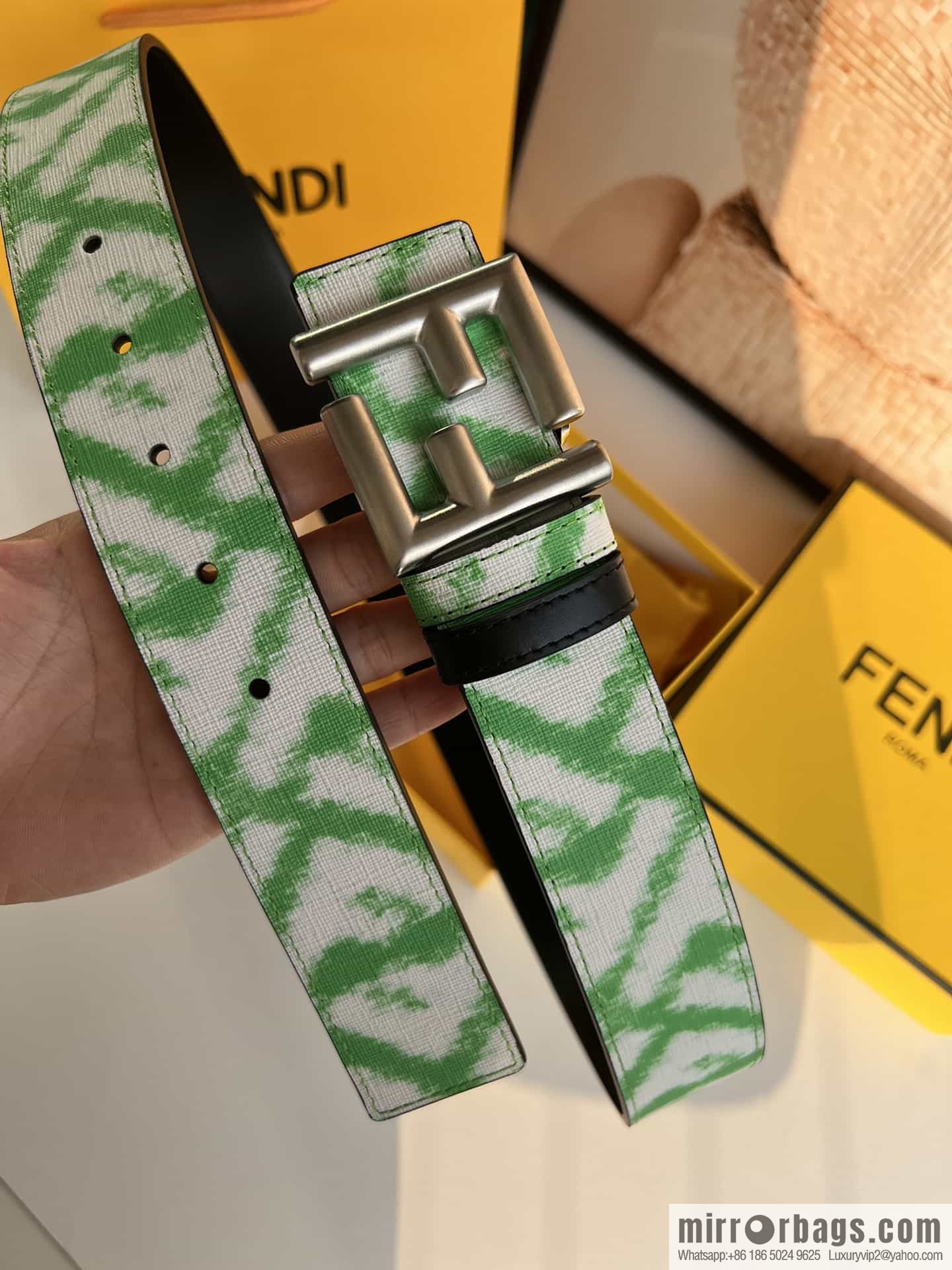 FENDI Fendi FF logo superb craftsmanship metal buckle men's 3.5cm belt