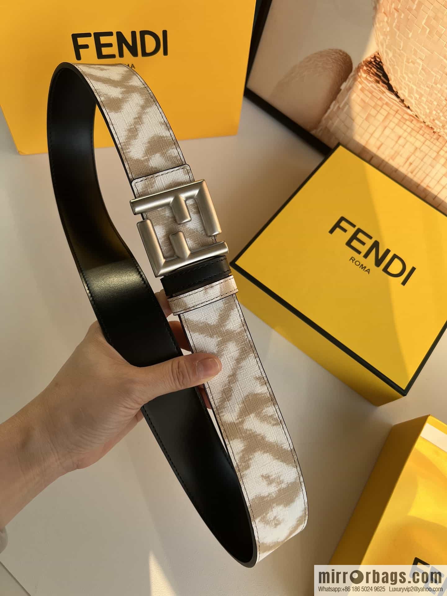FENDI Fendi FF logo superb craftsmanship metal buckle men's 3.5cm belt