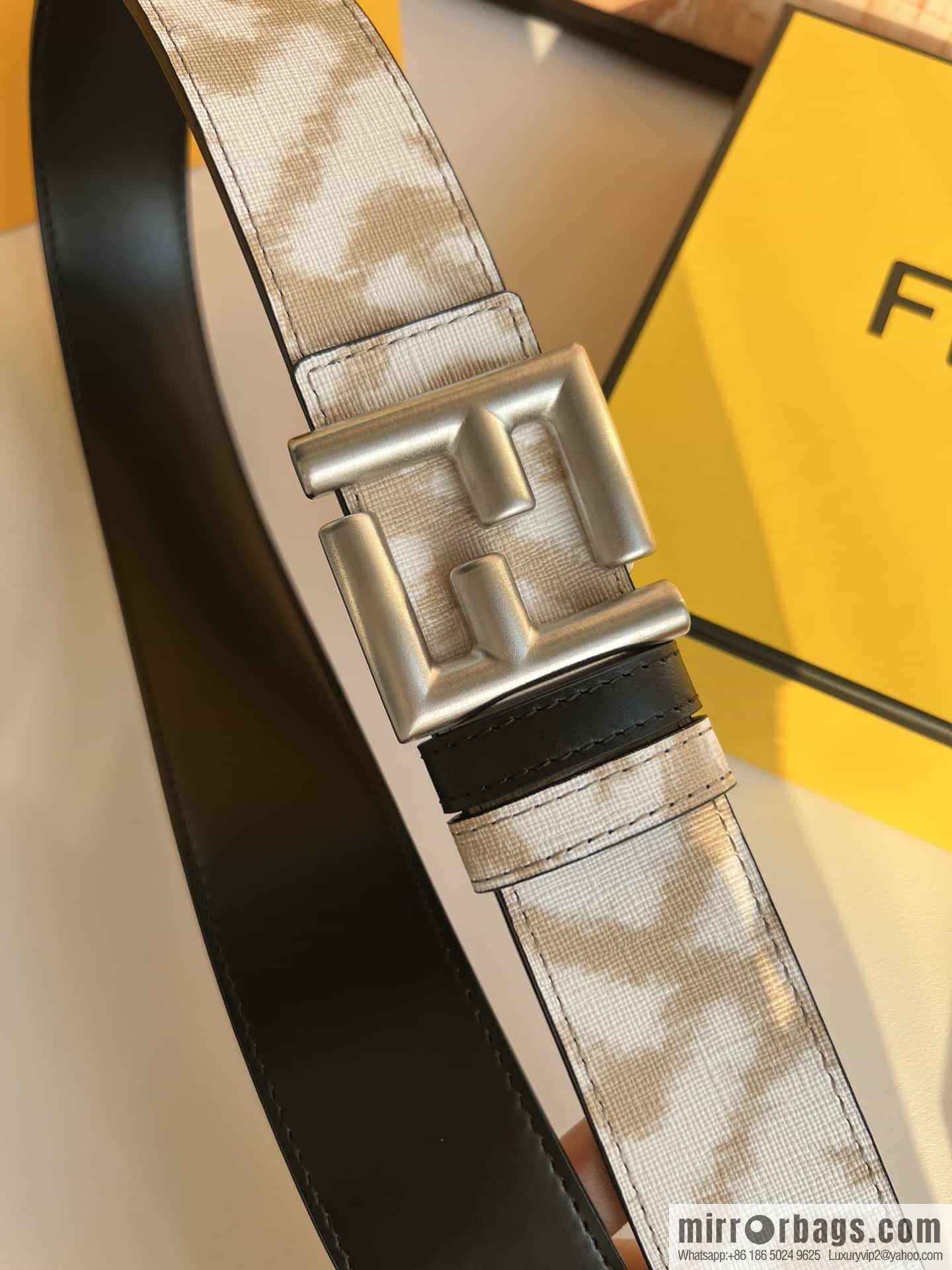 FENDI Fendi FF logo superb craftsmanship metal buckle men's 3.5cm belt