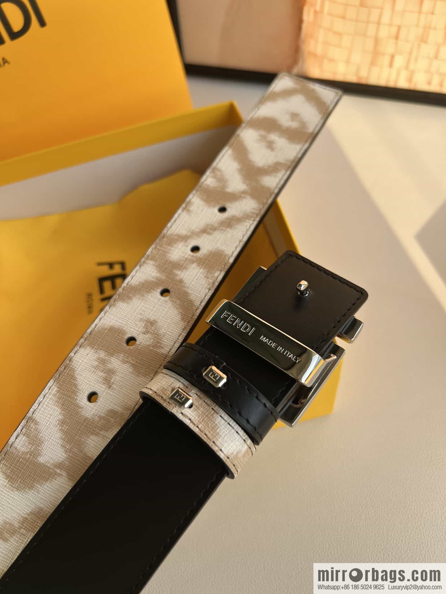 FENDI Fendi FF logo superb craftsmanship metal buckle men's 3.5cm belt