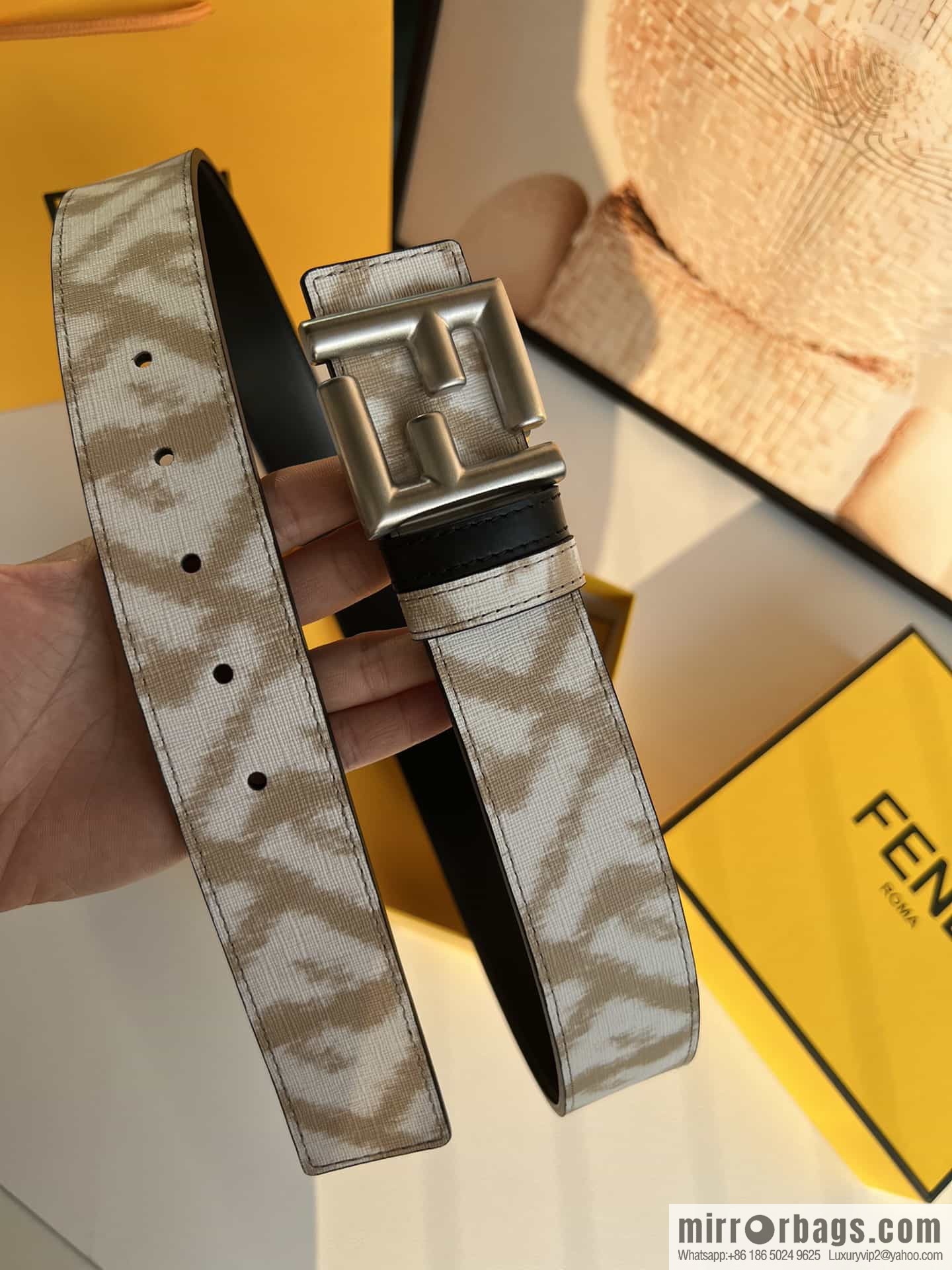 FENDI Fendi FF logo superb craftsmanship metal buckle men's 3.5cm belt