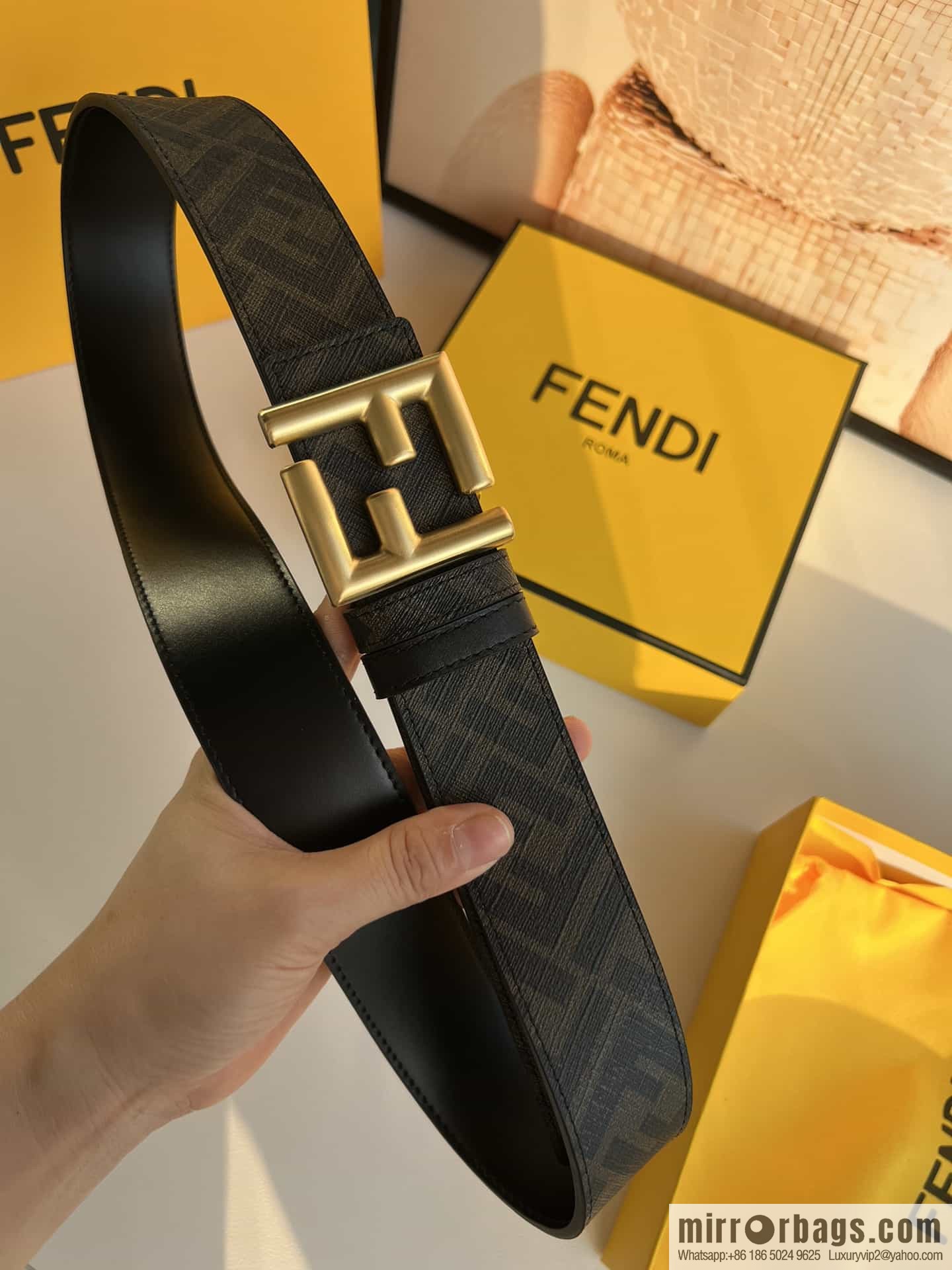 FENDI Fendi FF logo superb craftsmanship metal buckle men's 3.5cm belt