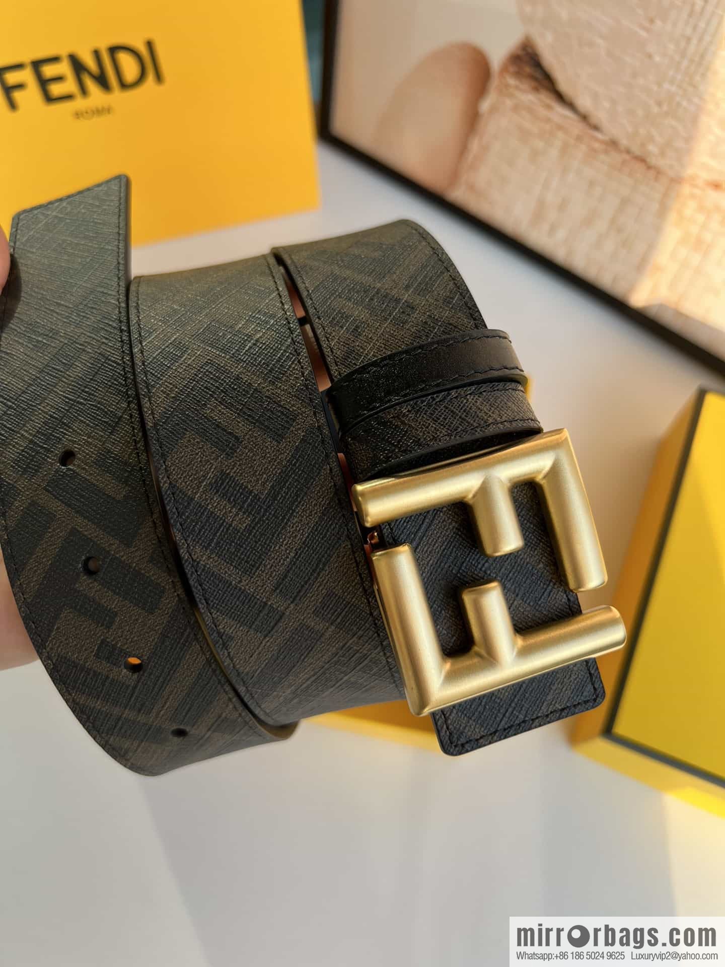 FENDI Fendi FF logo superb craftsmanship metal buckle men's 3.5cm belt