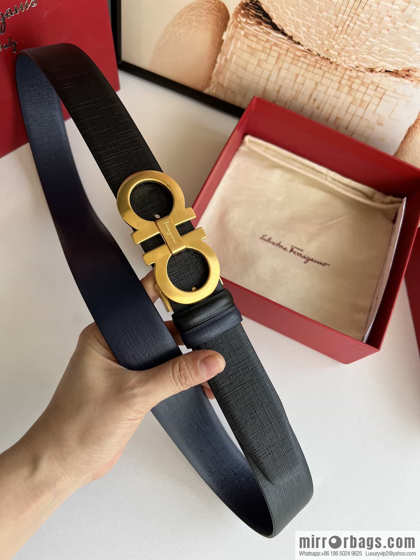 Ferragamo Ferragamo, Double Sided Cowhide Blue/Black Leather Men's 3.5cm Belt