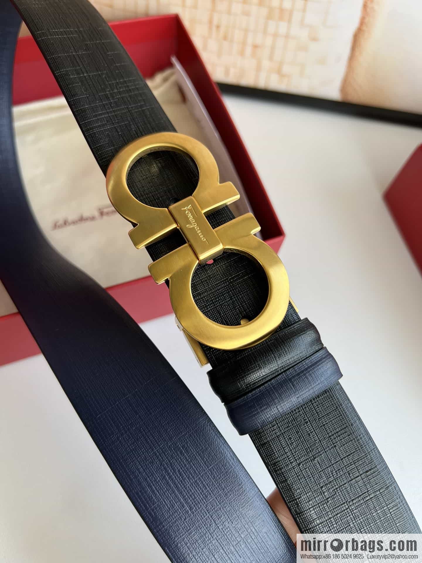 Ferragamo Ferragamo, Double Sided Cowhide Blue/Black Leather Men's 3.5cm Belt