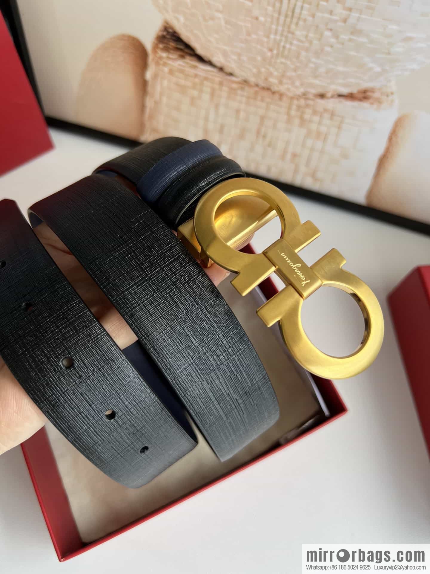 Ferragamo Ferragamo, Double Sided Cowhide Blue/Black Leather Men's 3.5cm Belt