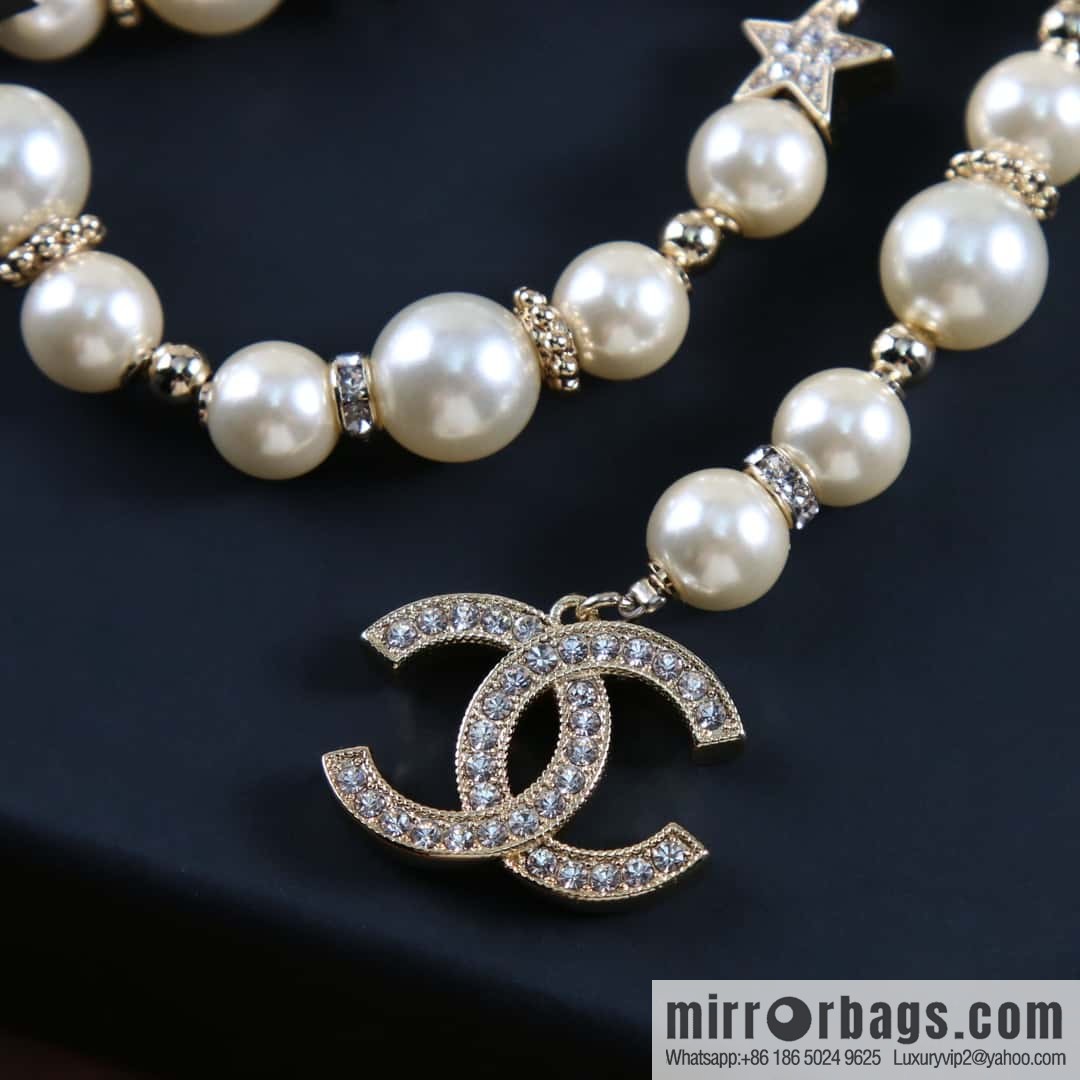 New ☑️ CHANEL CHANEL double c pearl pentagram ⭐ star belt belt chain