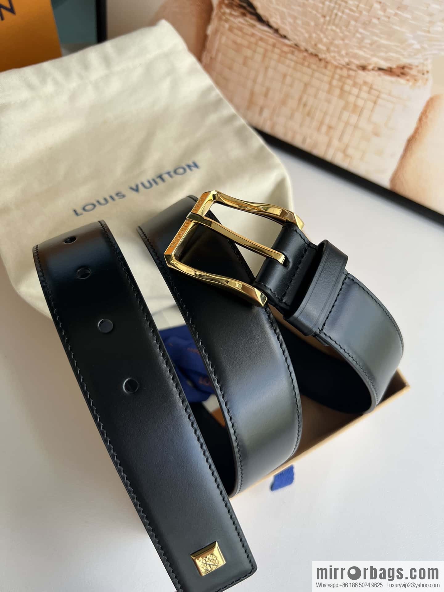 LV Montaigne belt 35mm