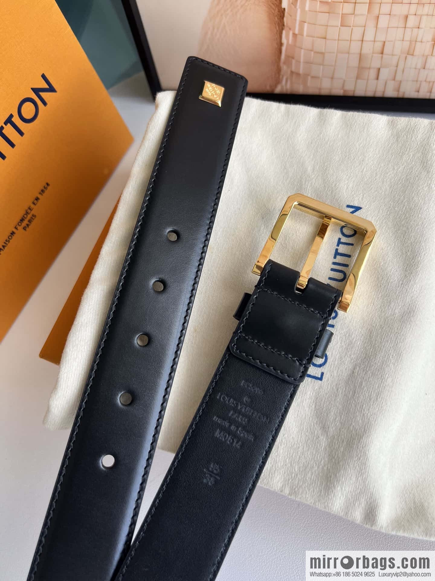 LV Montaigne belt 35mm