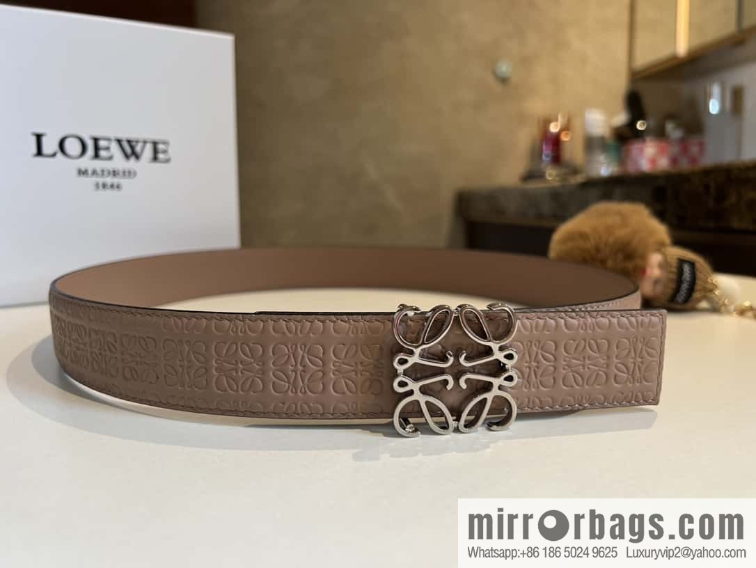 LOEWE logo spider buckle, cowhide embossed 3.2cm women's belt