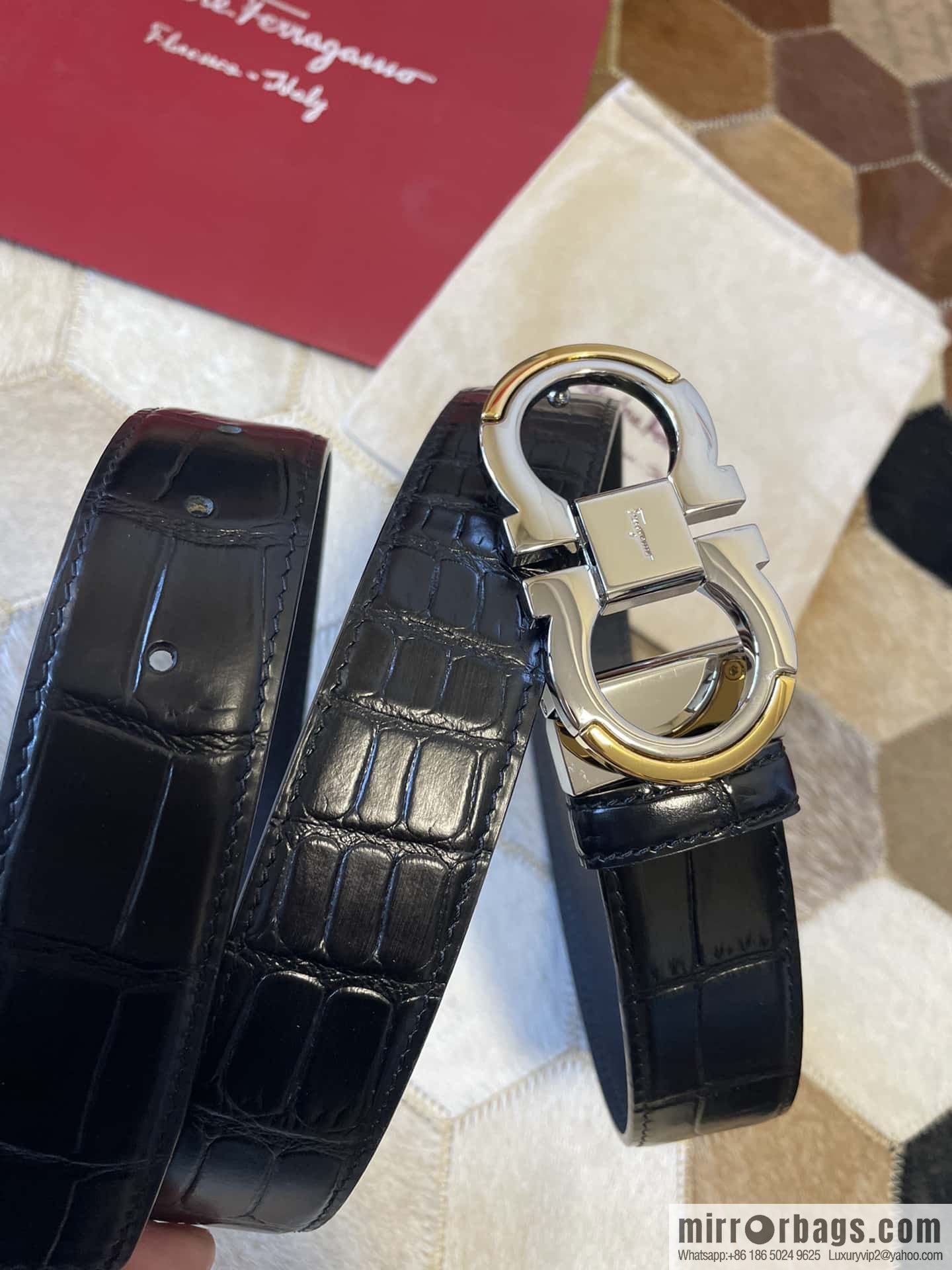 Ferragamo Gancio Double Circle Intertone Edge Metal Clip Buckle, Crocodile Belt 3.5cm