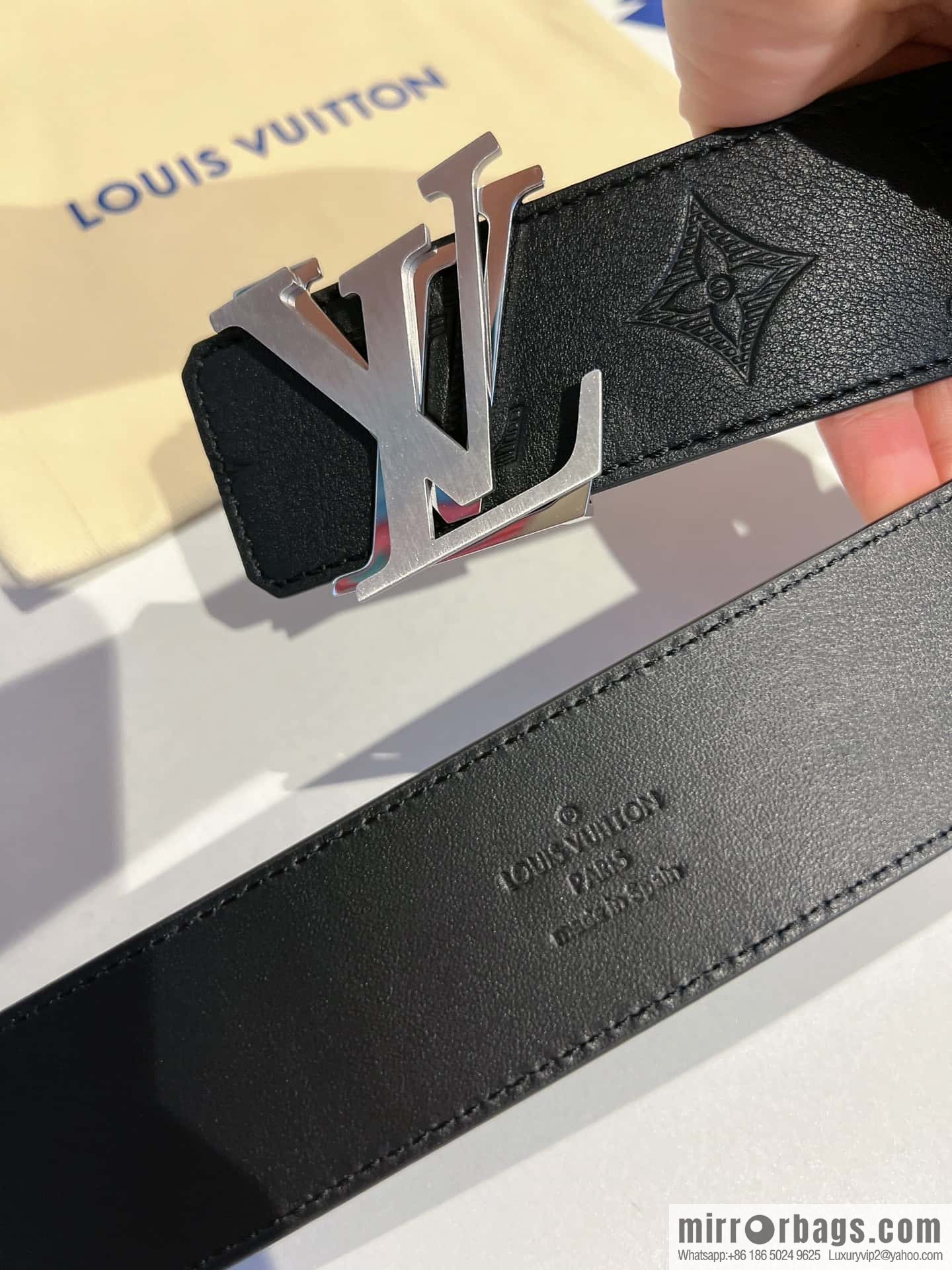 LV/Louis Vuitton LV Shake 40 mm Double Sided Belt