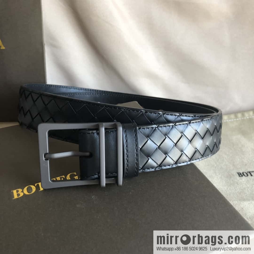 Bottega Veneta, hand-woven, polished eyelets and pin buckles, belt 3.5cm