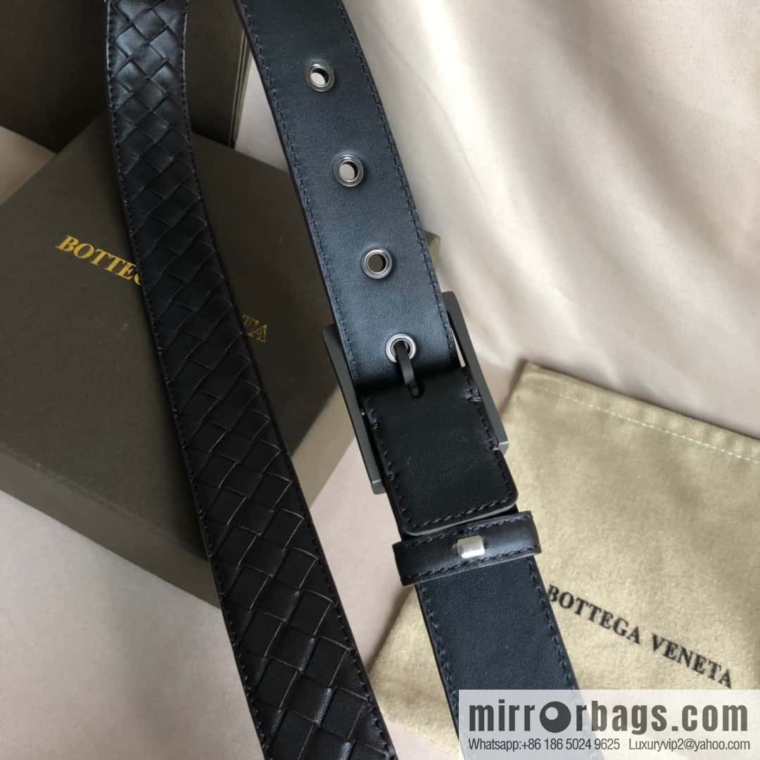 Bottega Veneta, hand-woven, polished eyelets and pin buckles, belt 3.5cm