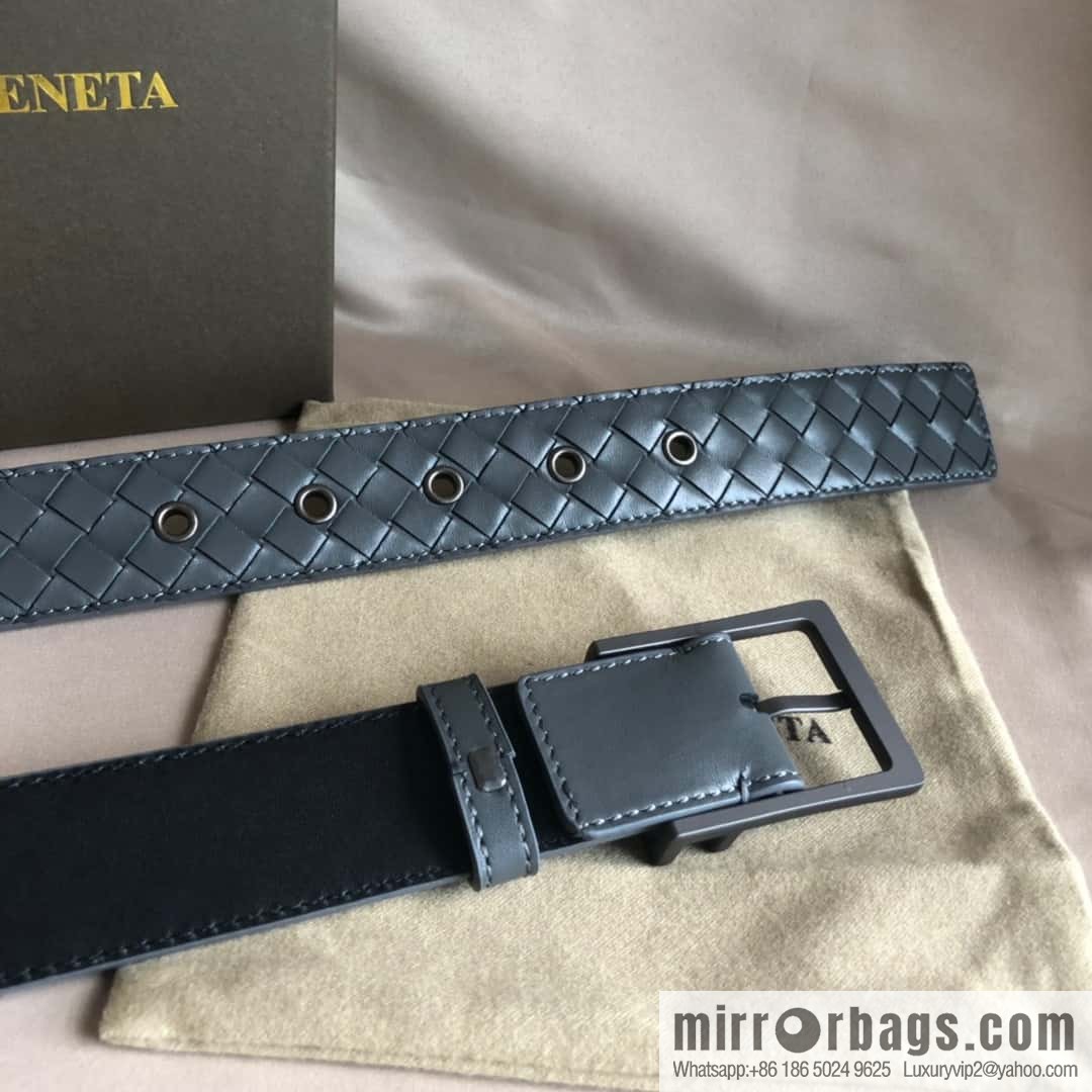 Bottega Veneta, hand-woven, polished eyelets and pin buckles, belt 3.5cm