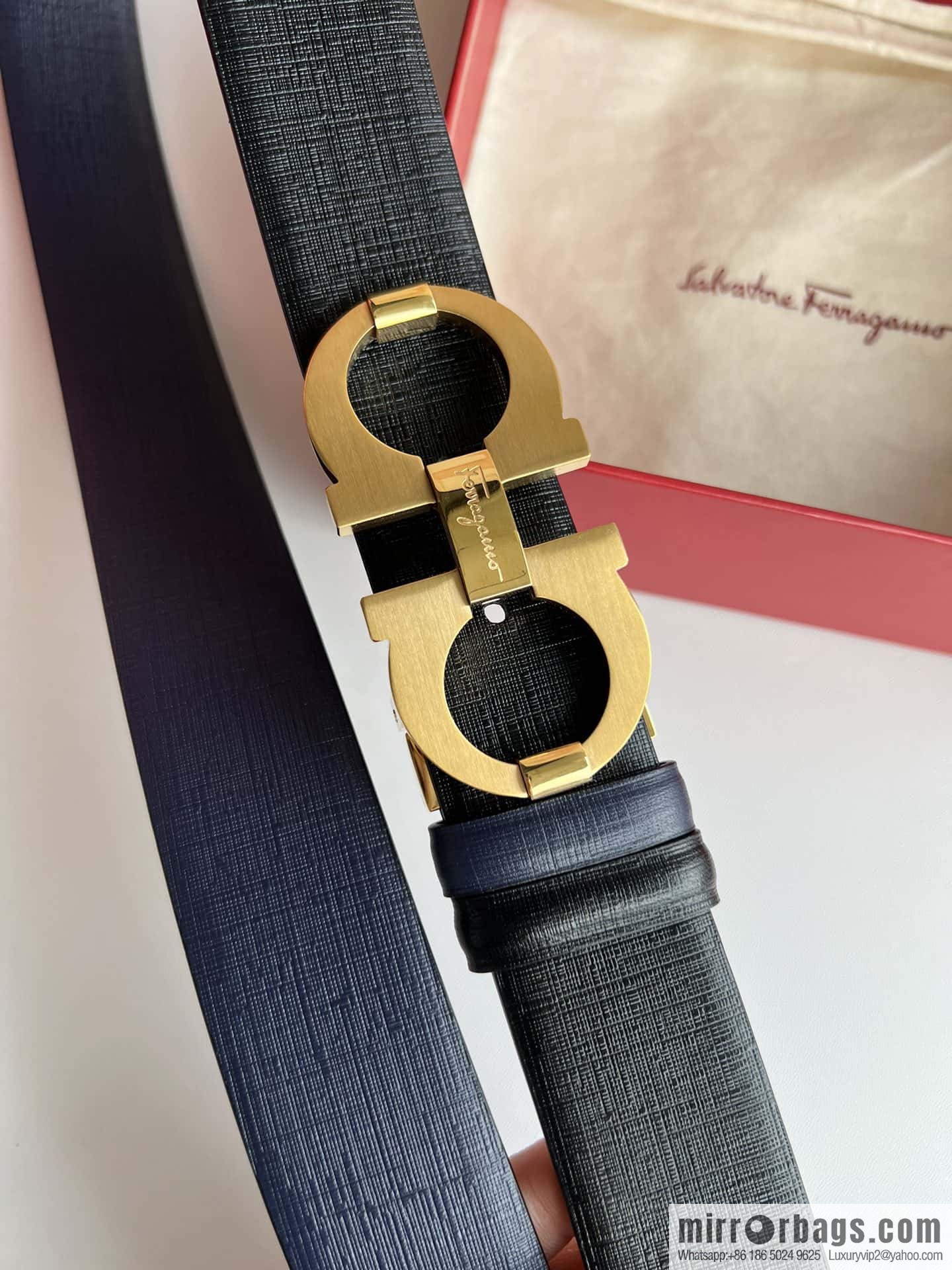 Ferragamo Ferragamo, stainless steel figure 8 metal brushed clip buckle, double-sided first-layer cowhide belt 3.5cm