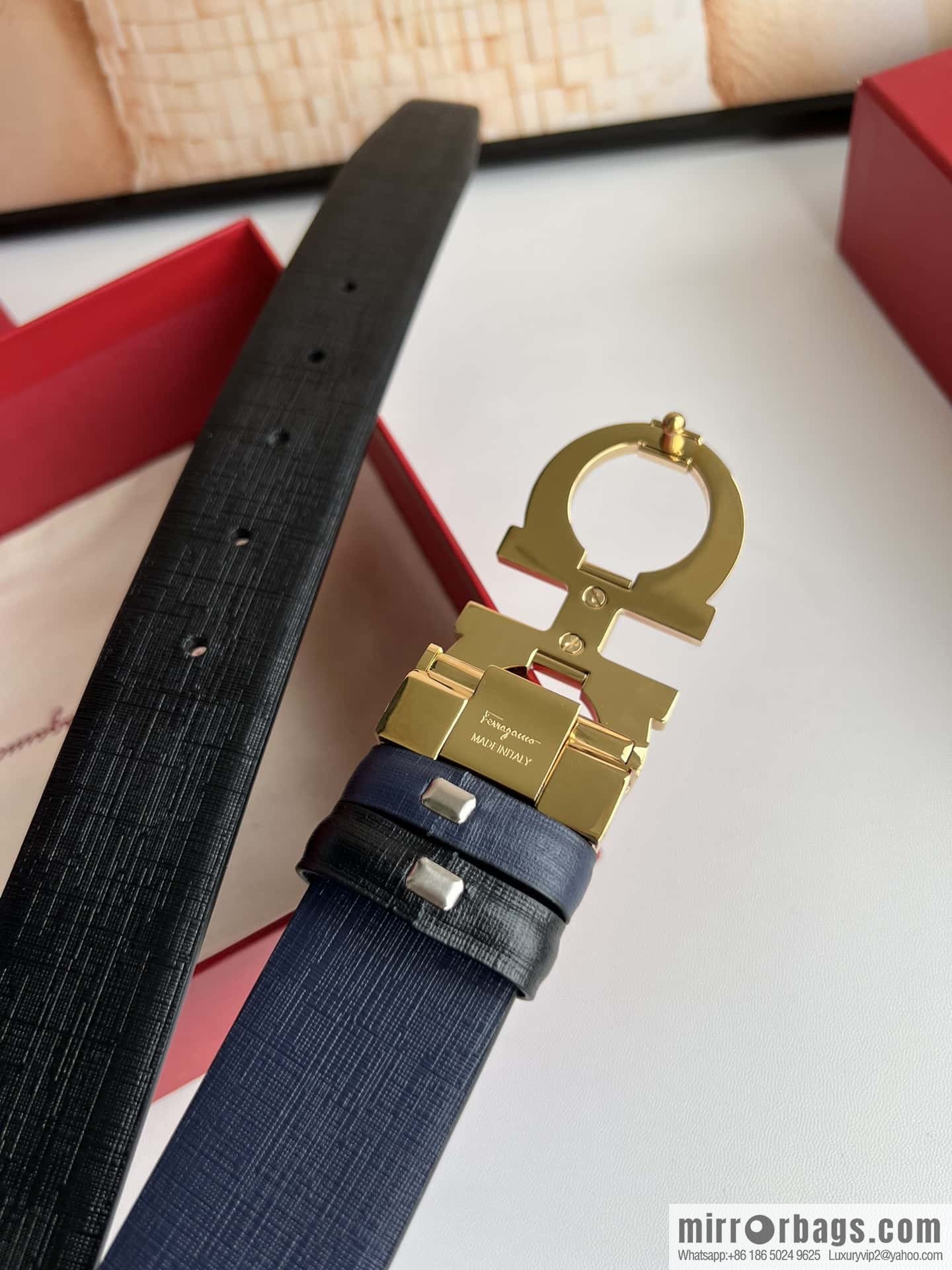 Ferragamo Ferragamo, stainless steel figure 8 metal brushed clip buckle, double-sided first-layer cowhide belt 3.5cm