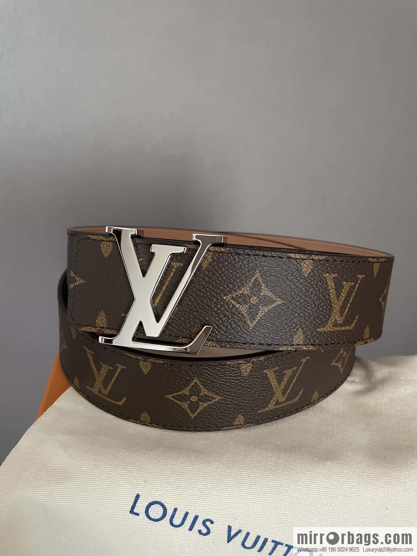 LV signature letter metal buckle belt M9808/M9608/M9610