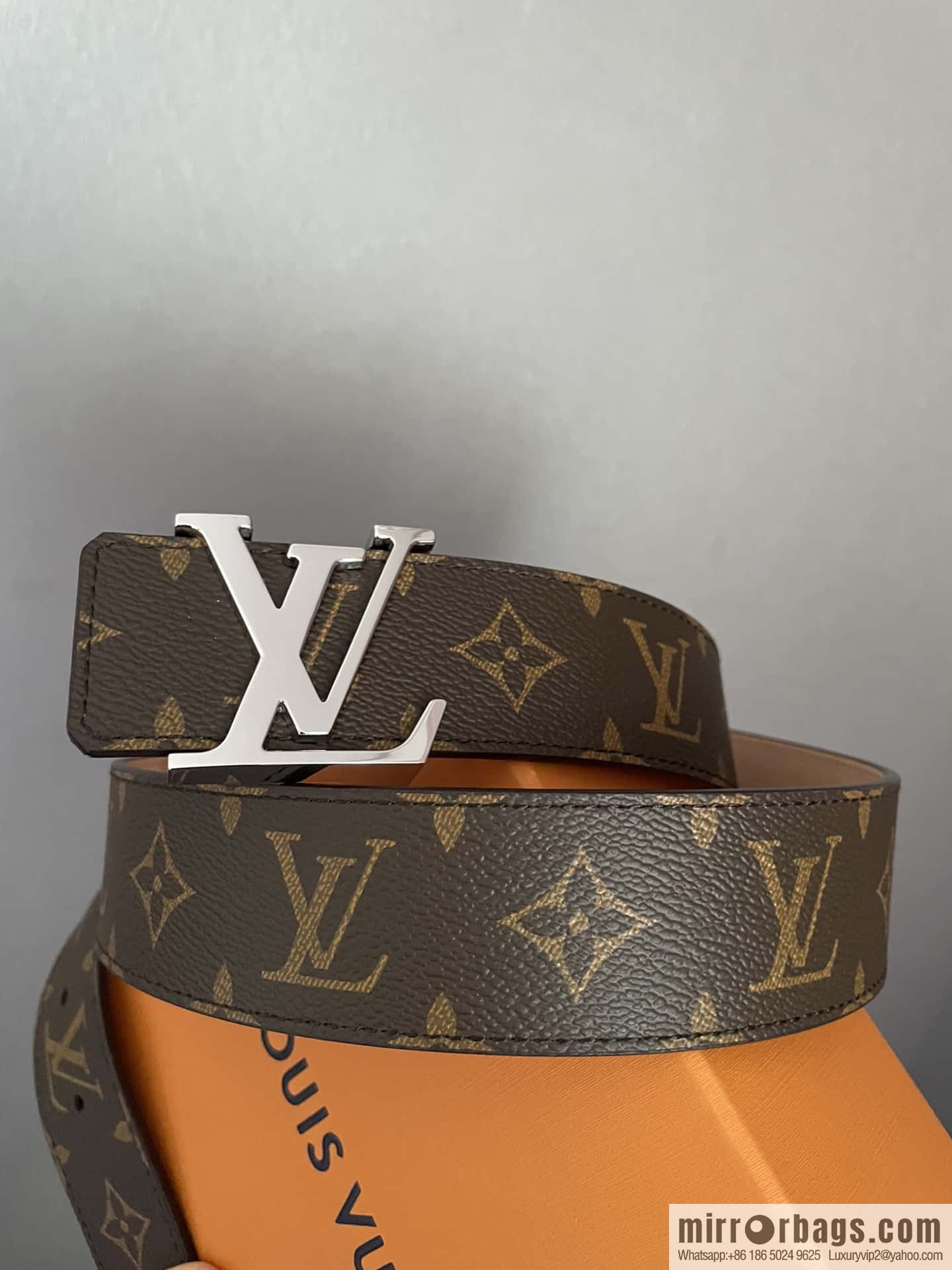 LV signature letter metal buckle belt M9808/M9608/M9610