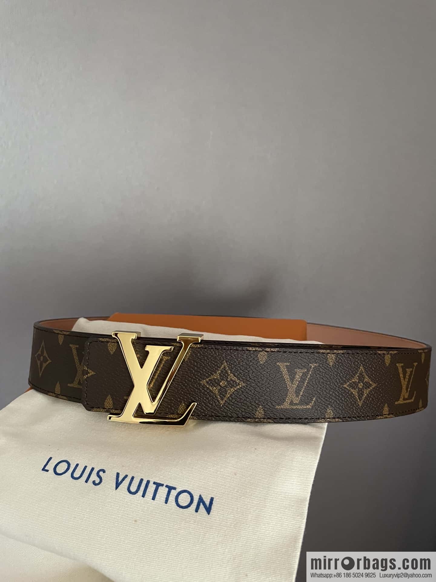 LV signature letter metal buckle belt M9808/M9608/M9610