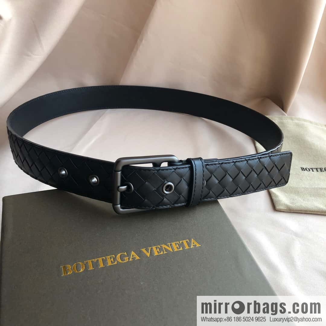 Bottega Veneta Butterfly Replica Luxury Handbag, first layer of cowhide woven, pin buckle design 3.5cm belt