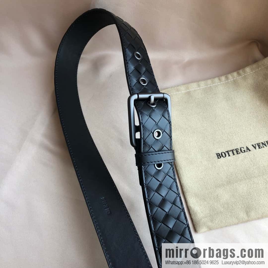 Bottega Veneta Butterfly Replica Luxury Handbag, first layer of cowhide woven, pin buckle design 3.5cm belt