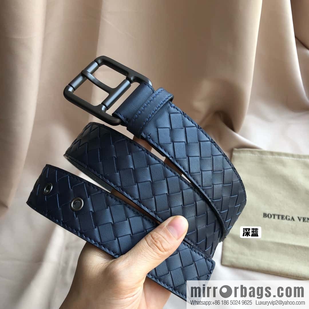 Bottega Veneta Butterfly Replica Luxury Handbag, first layer of cowhide woven, pin buckle design 3.5cm belt