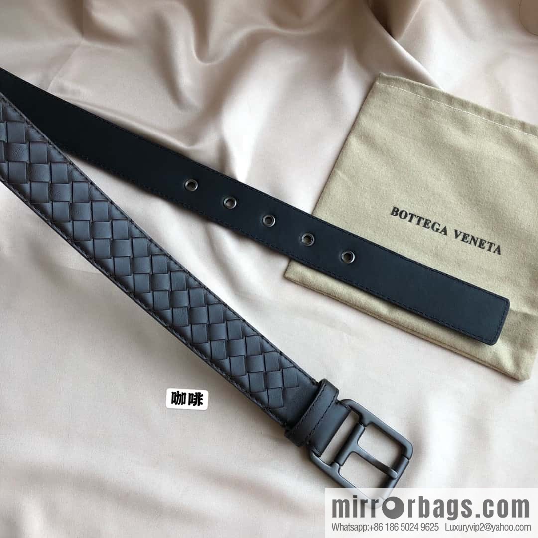 Bottega Veneta Butterfly Replica Luxury Handbag, first layer of cowhide woven, pin buckle design 3.5cm belt