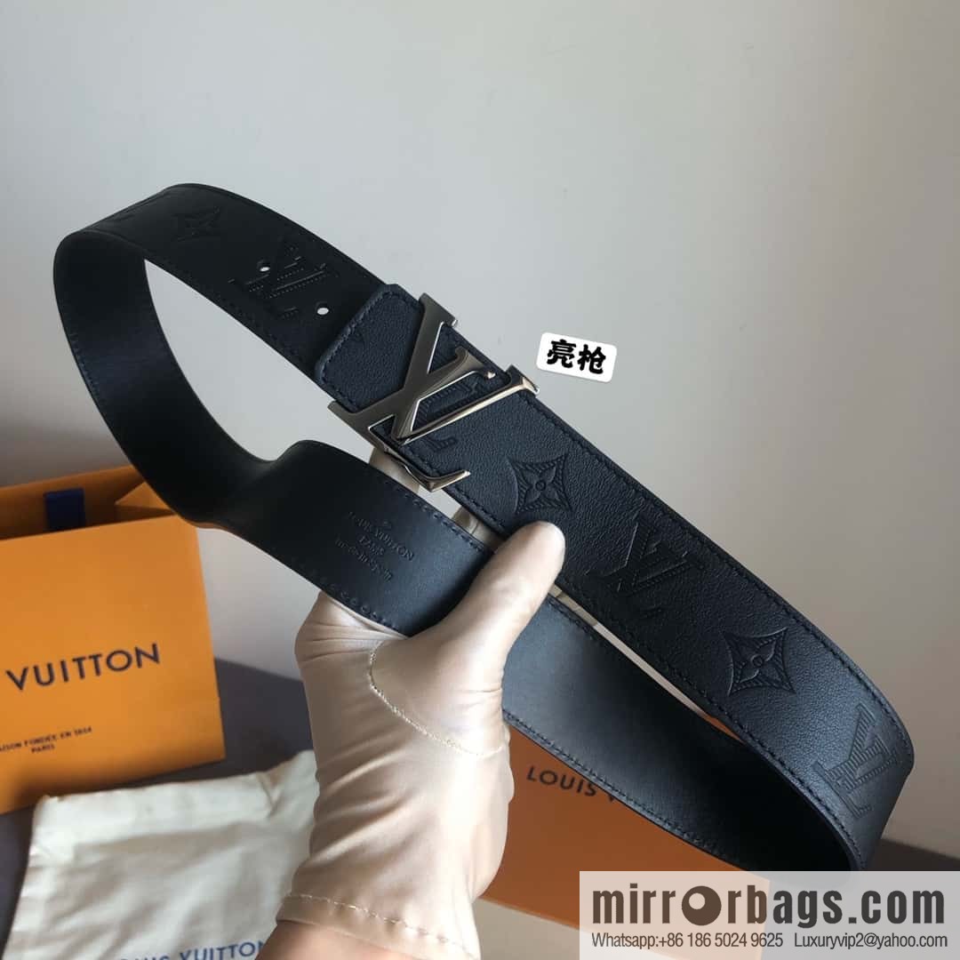 LV made in Spain embossed new presbyopia letter glossy buckle belt M0032