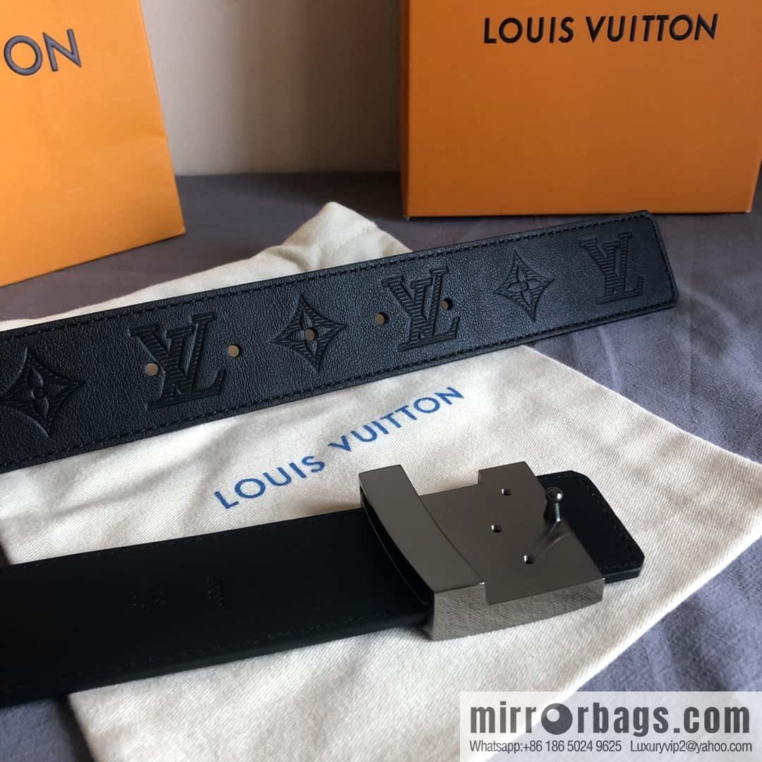 LV made in Spain embossed new presbyopia letter glossy buckle belt M0032