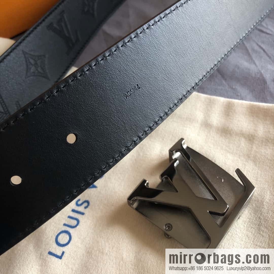 LV made in Spain embossed new presbyopia letter glossy buckle belt M0032