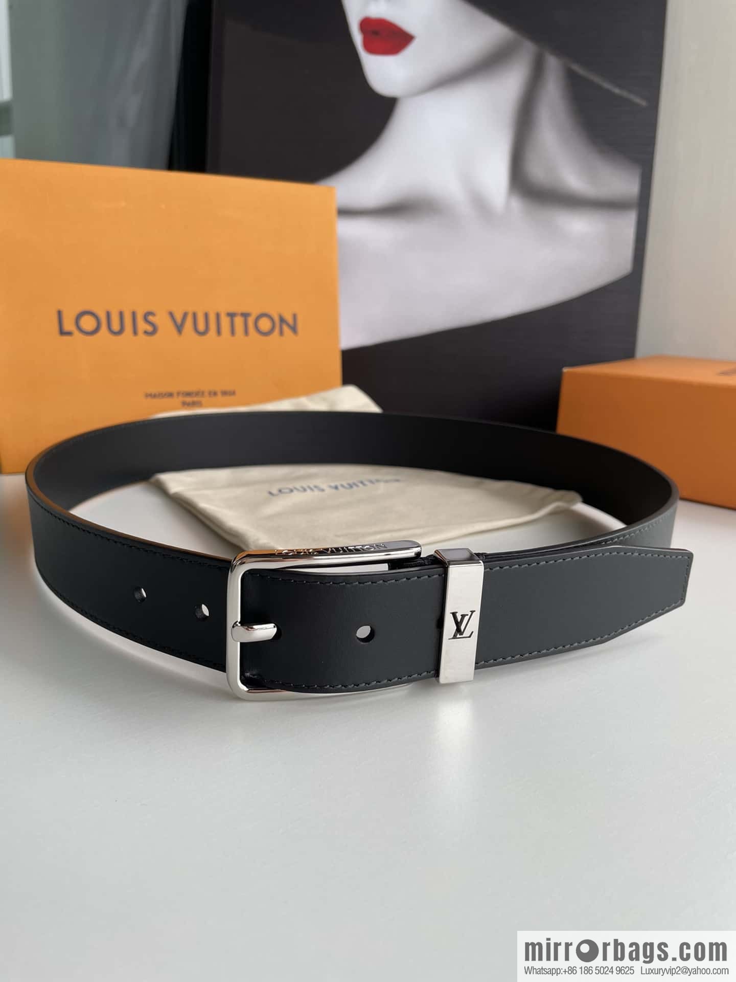 LV 35mm wide calfskin belt