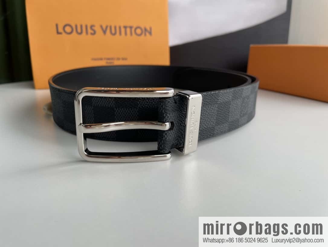 LV 35mm wide calfskin belt