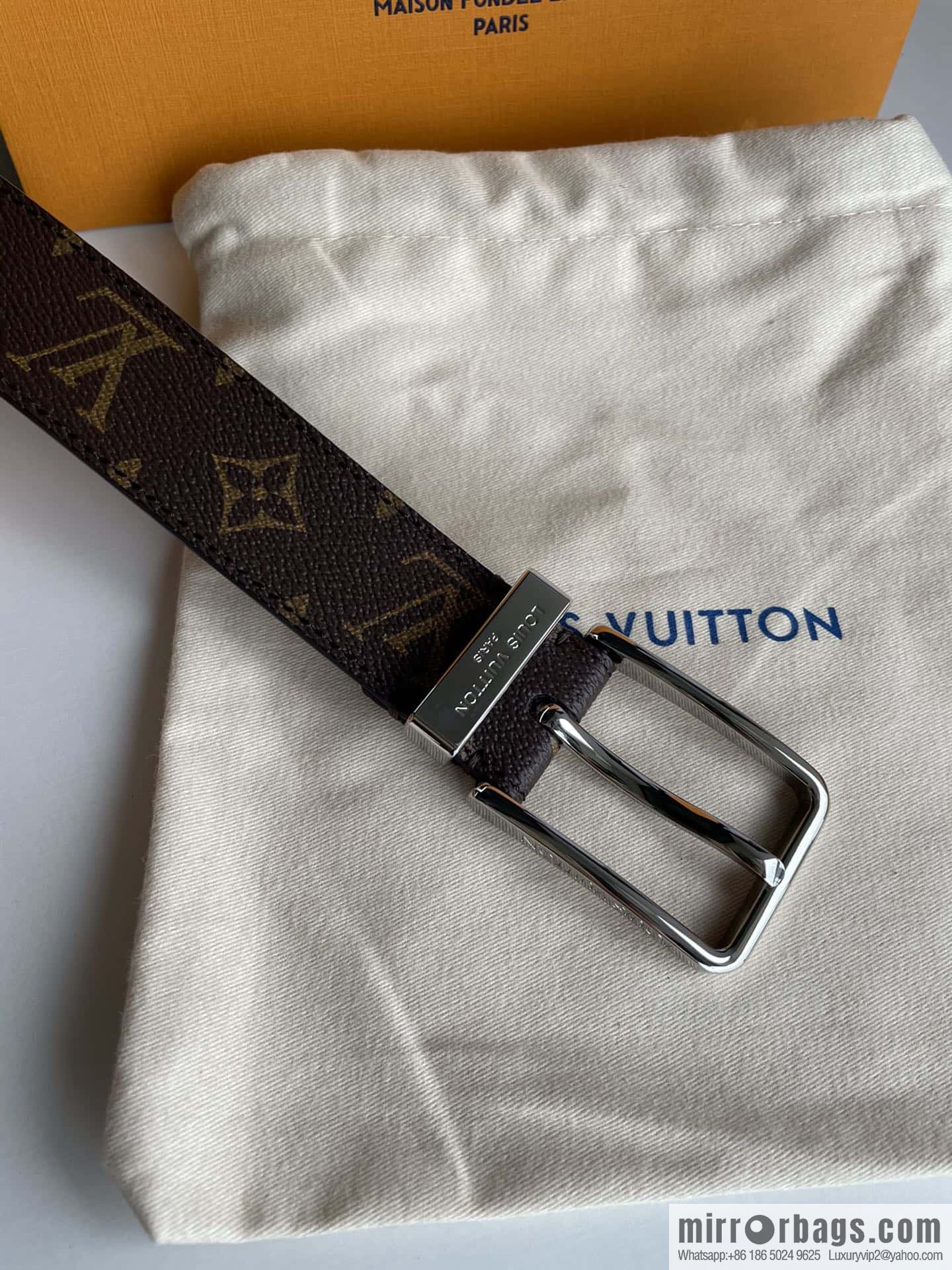LV 35mm wide calfskin belt