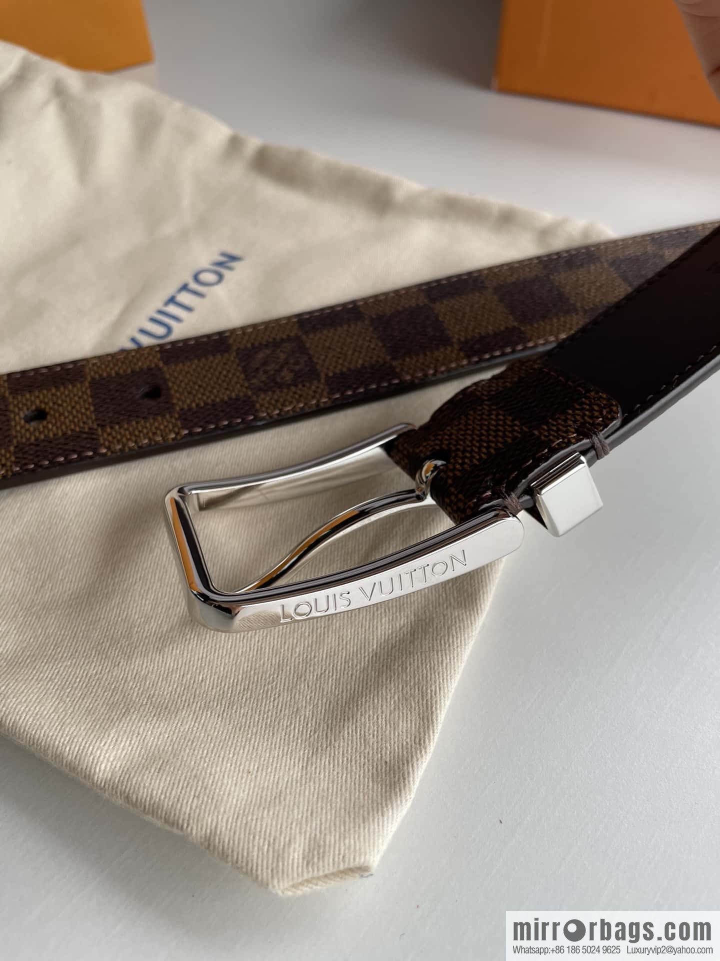 LV 35mm wide calfskin belt