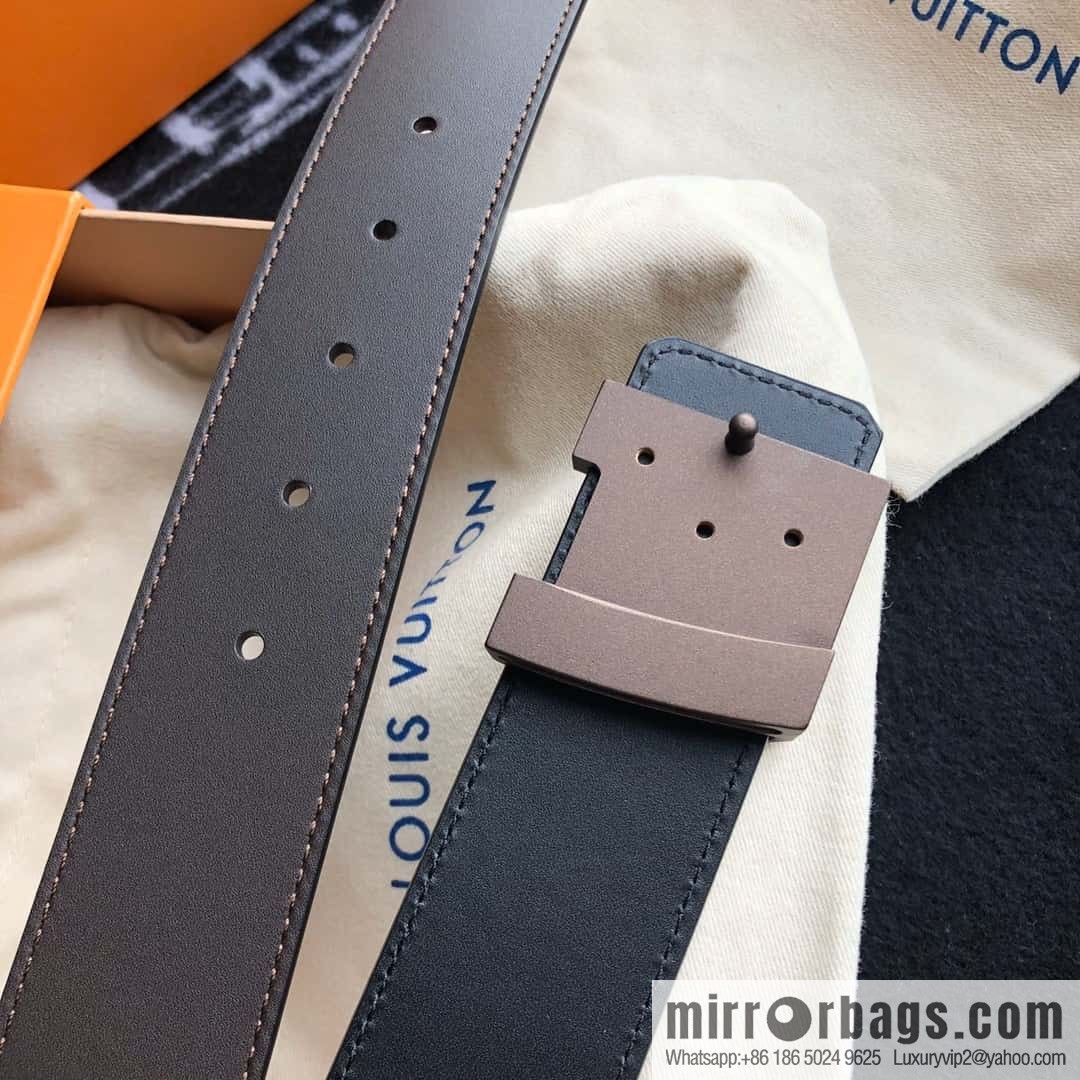 LV made in Spain embossed new presbyopia letter matte buckle belt M0032