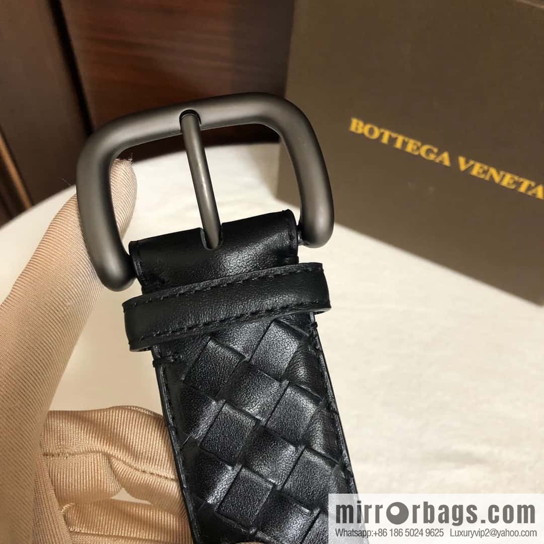 Bottega Veneta Butterfly Replica Luxury Handbag, top layer cowhide woven 3.8cm classic color pin buckle belt