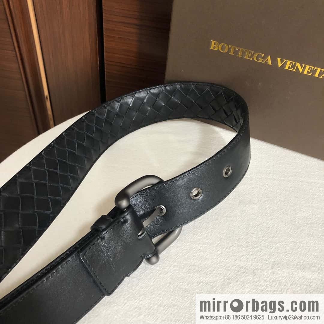 Bottega Veneta Butterfly Replica Luxury Handbag, top layer cowhide woven 3.8cm classic color pin buckle belt