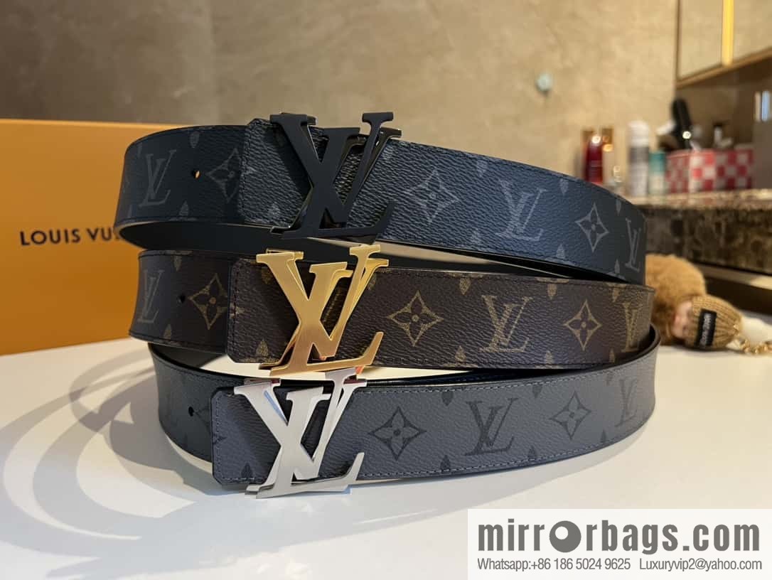 LV Shake 40 mm Double Sided Belt