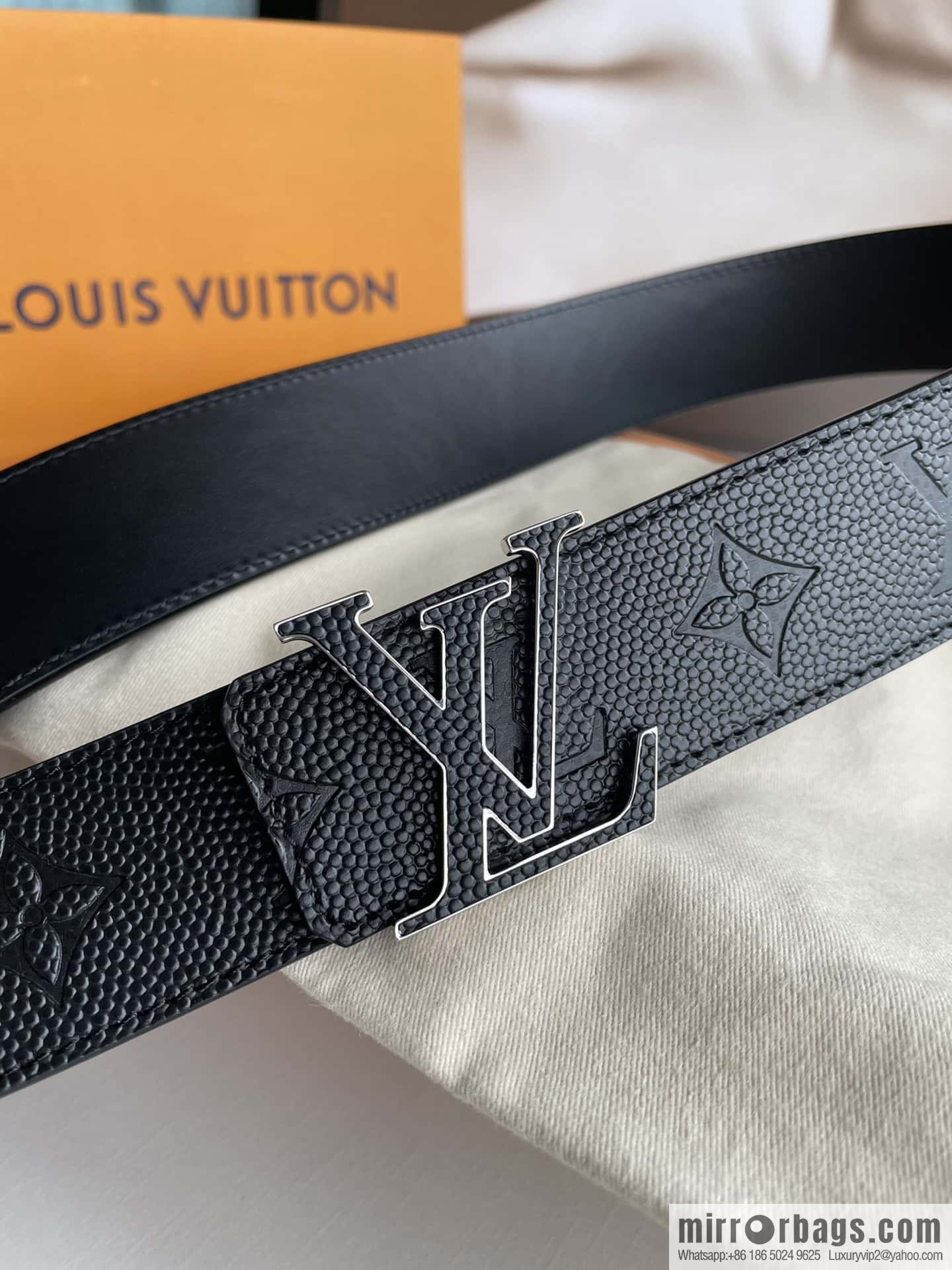 LV embossed presbyopia imported cowhide sticker metal buckle 4.0CM belt