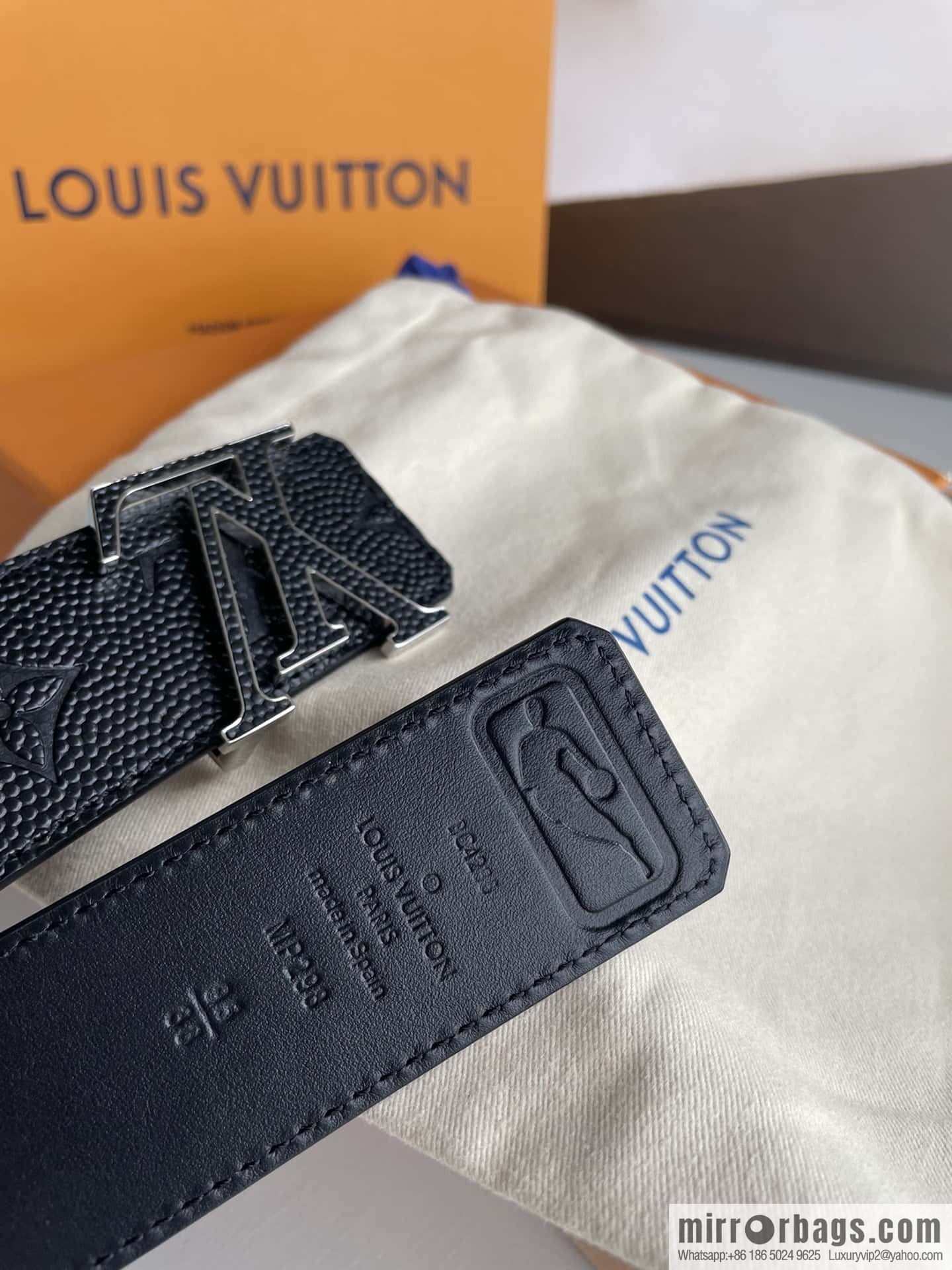 LV embossed presbyopia imported cowhide sticker metal buckle 4.0CM belt
