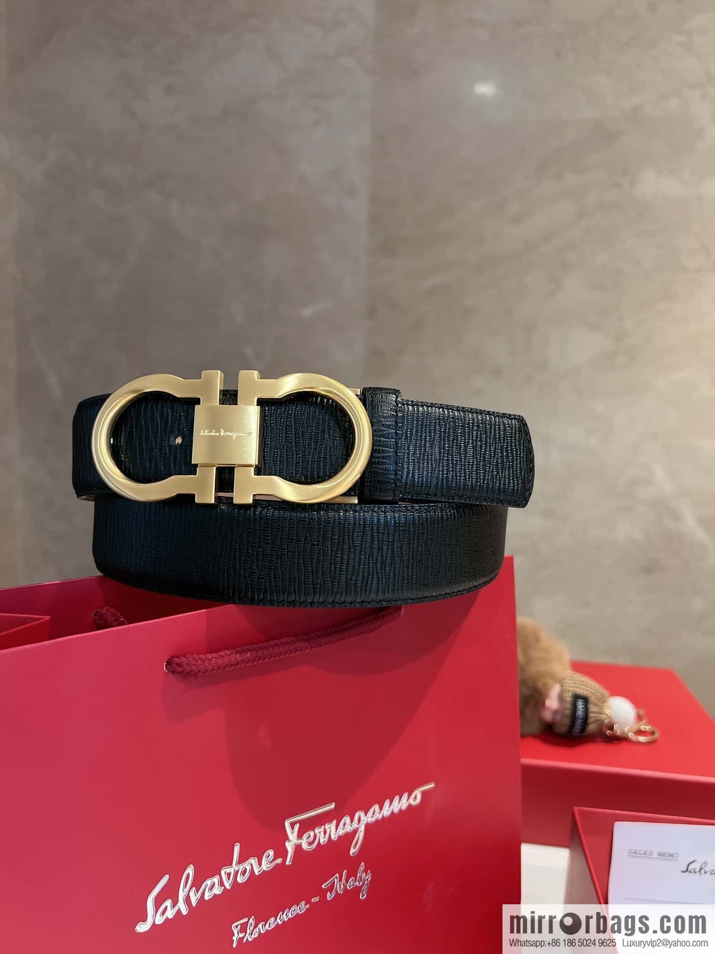 Ferragamo Ferragamo, exquisite 8-figure metal clasp, metal clasp flat brushed belt 3.5cm