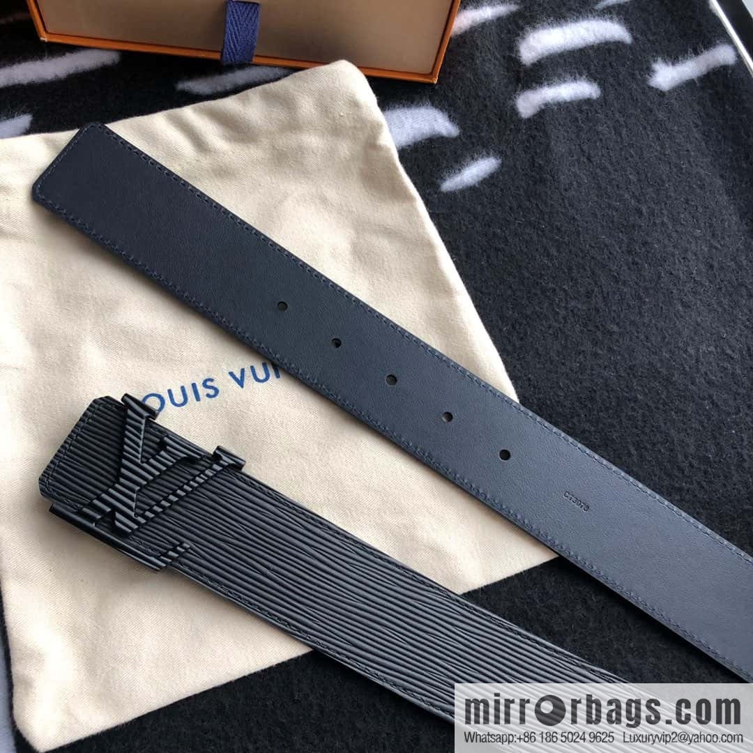 LV Initiales. 40mm water ripple belt M9229