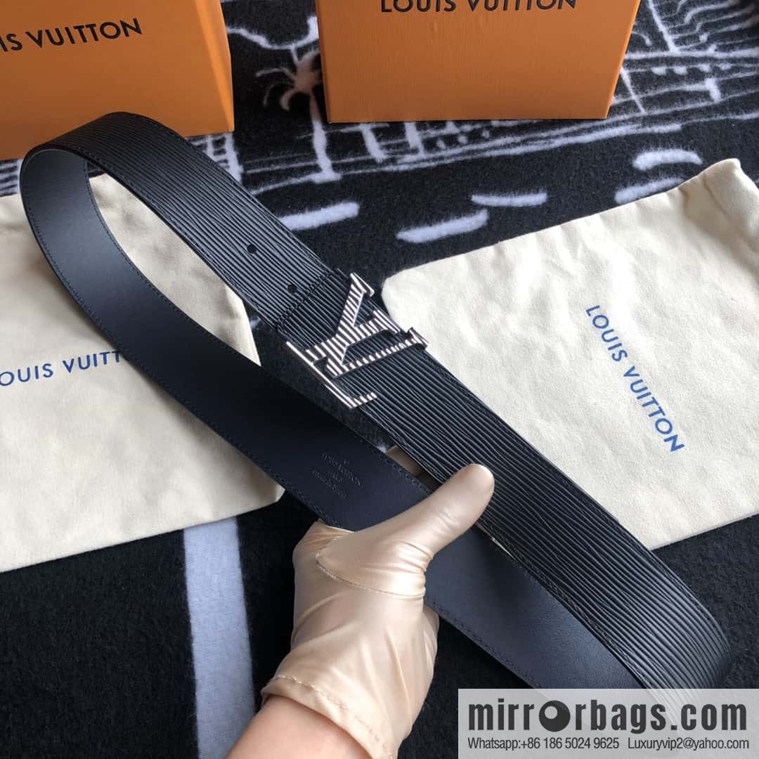 LV Initiales. 40mm water ripple belt M9229