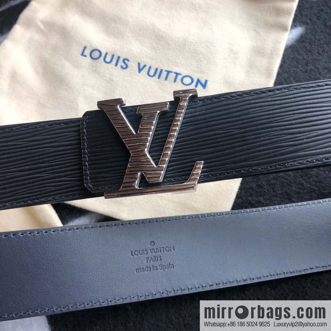 LV Initiales. 40mm water ripple belt M9229