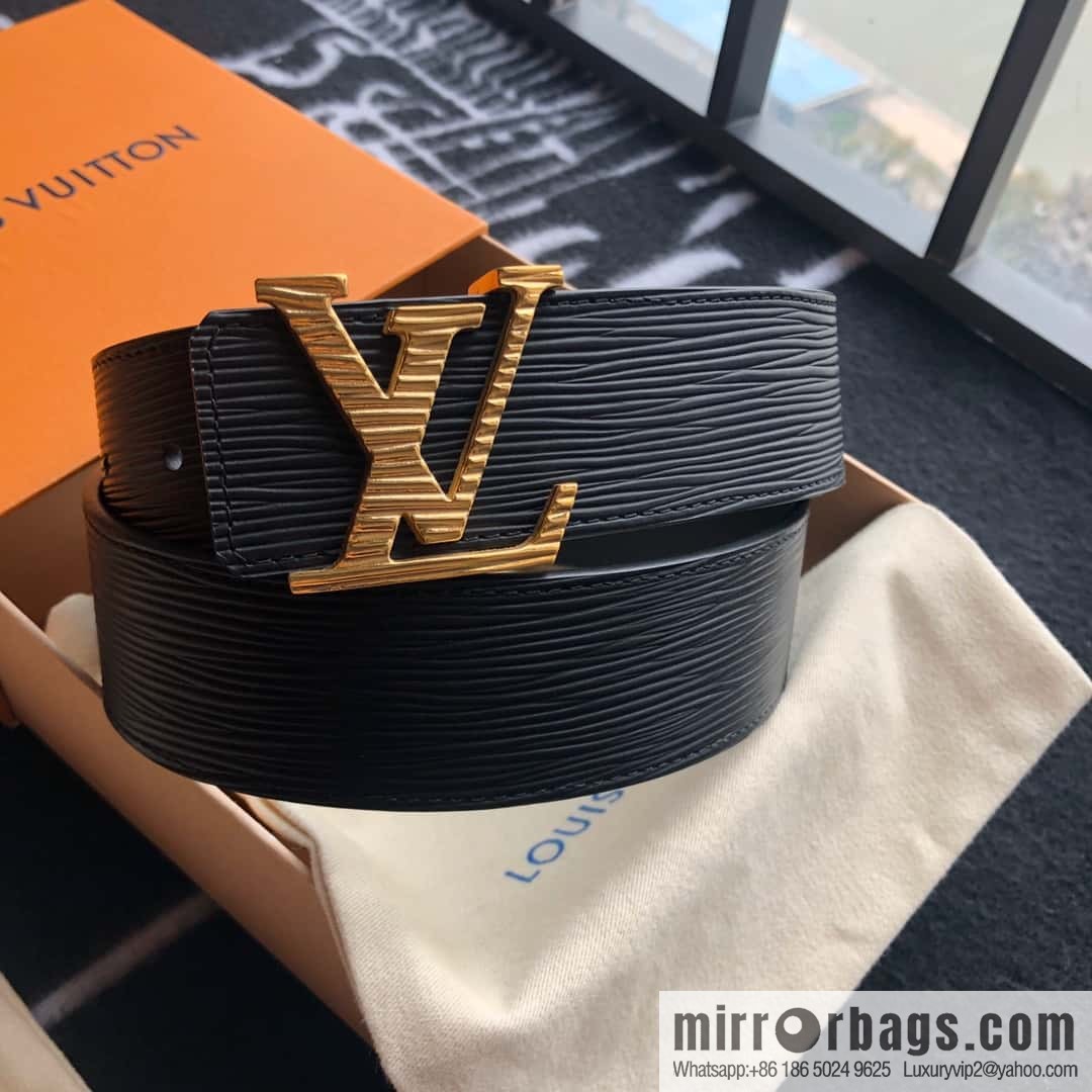 LV Initiales. 40mm water ripple belt M9229